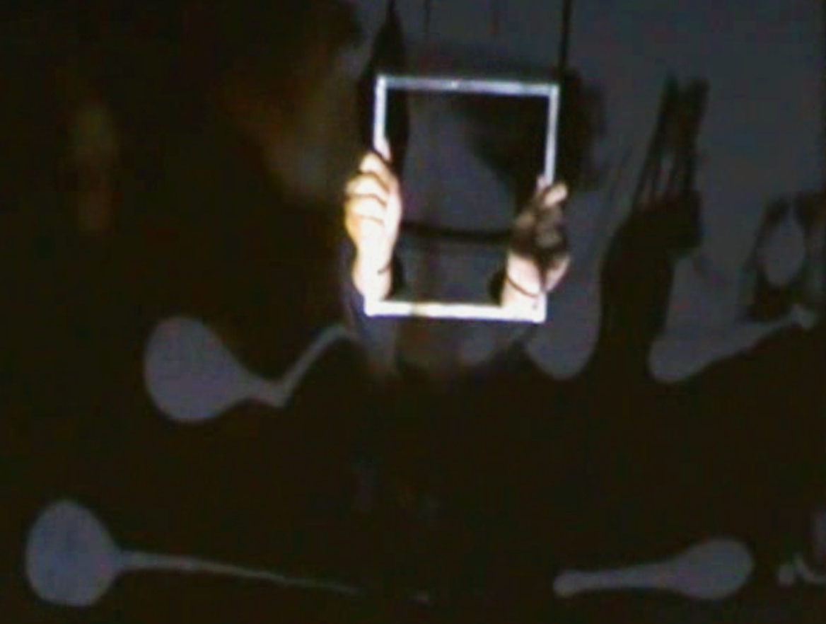 Chi nasce quadro non muore tondo performance